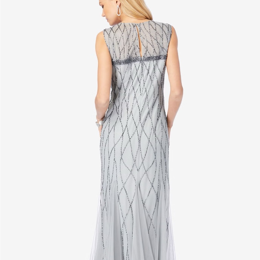 🆕Elegant Gray Beaded Evening Gown - Picture 2 of 8